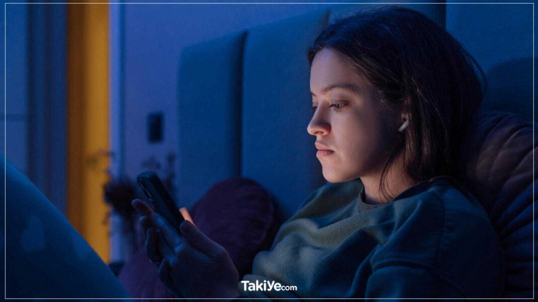 Nomofobi Nedir, Ne Demek, Belirtileri, Tedavisi Nomofobi Nedir, Ne Demek, Belirtileri, Tedavisi