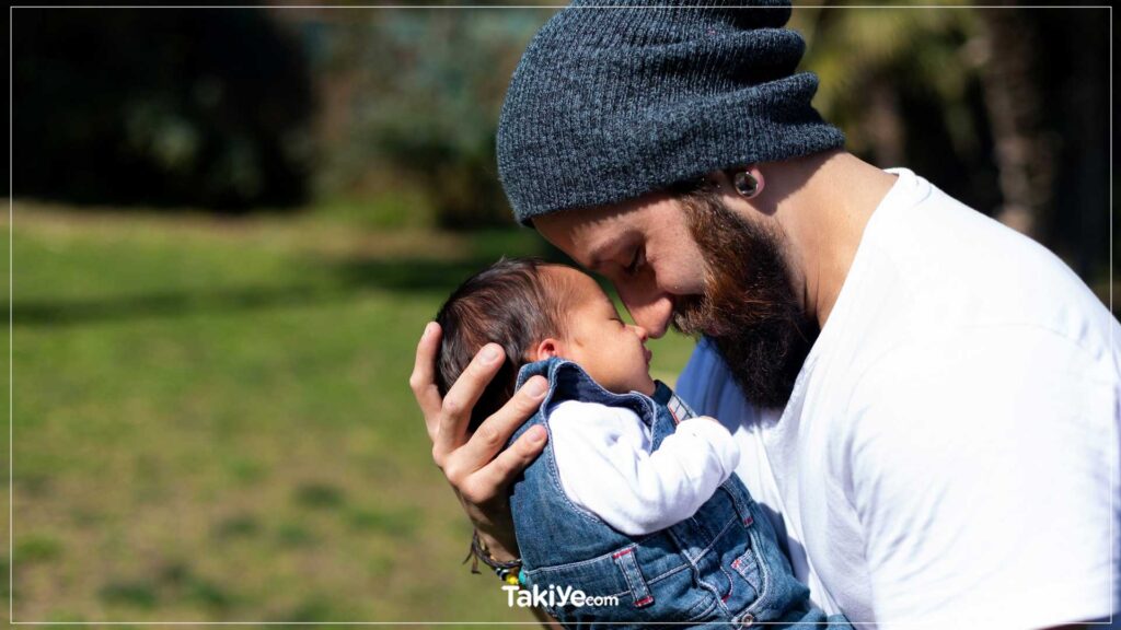 erkek bebek sevgi cocuk sevgisi baba babalik