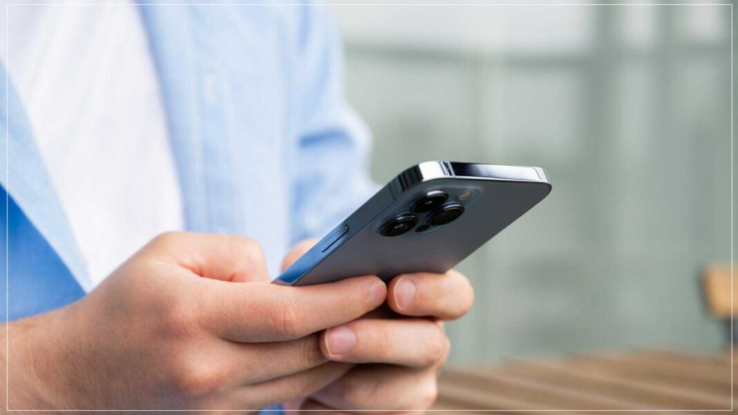 iPhone 15 Ultra mı 14 Pro Max mi? Hangisini Almak Daha Mantıklı? whatsapp araması ulaşılamıyor ne demek